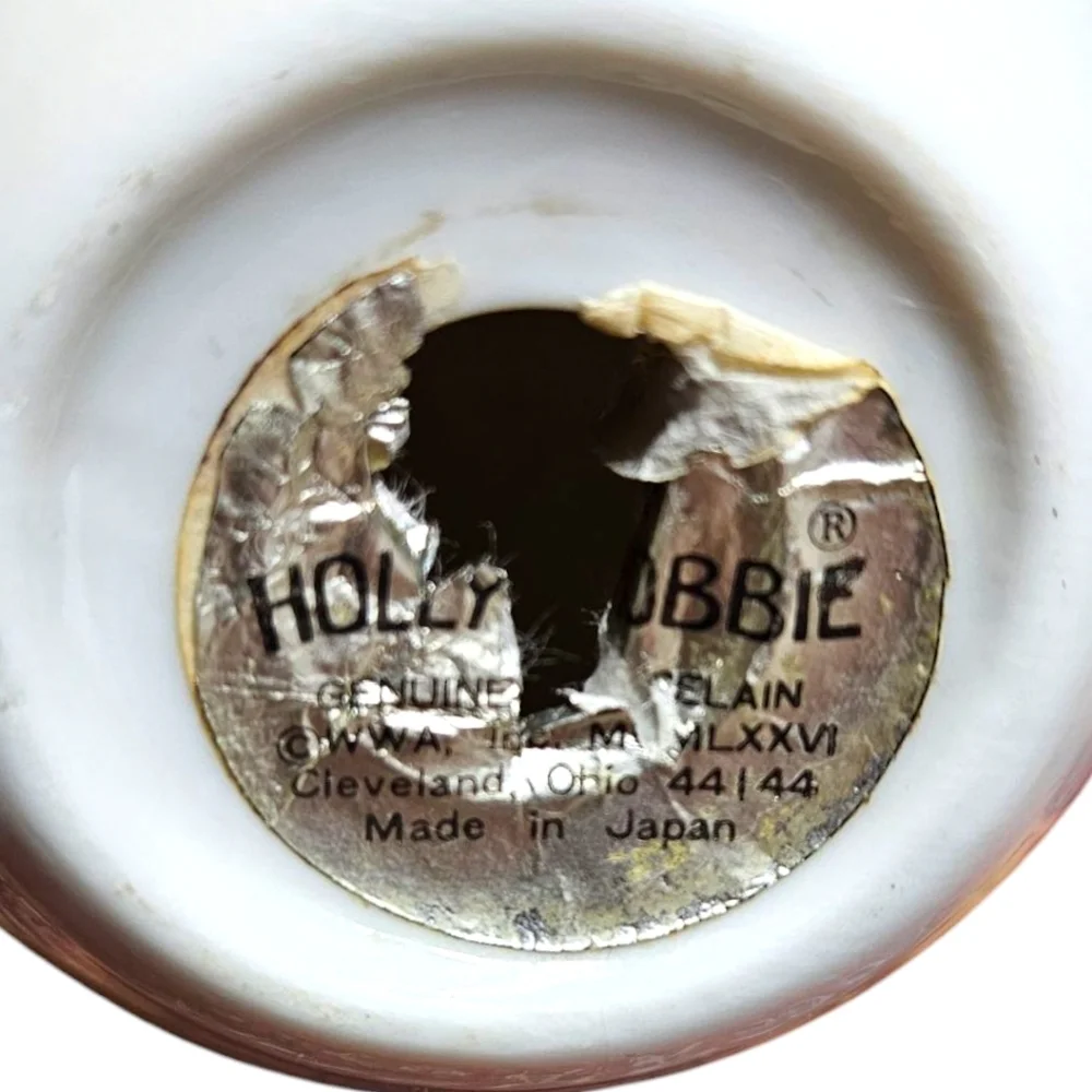 Vtg Porcelain Egg Holly Hobbie Collectible 